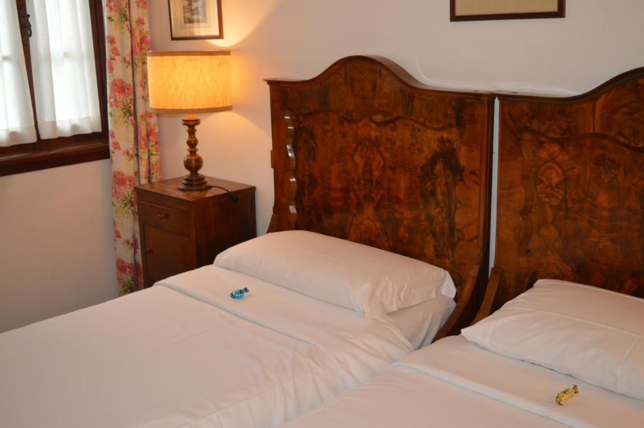 Hotel Conti Formentini San Floriano del Collio ภายนอก รูปภาพ