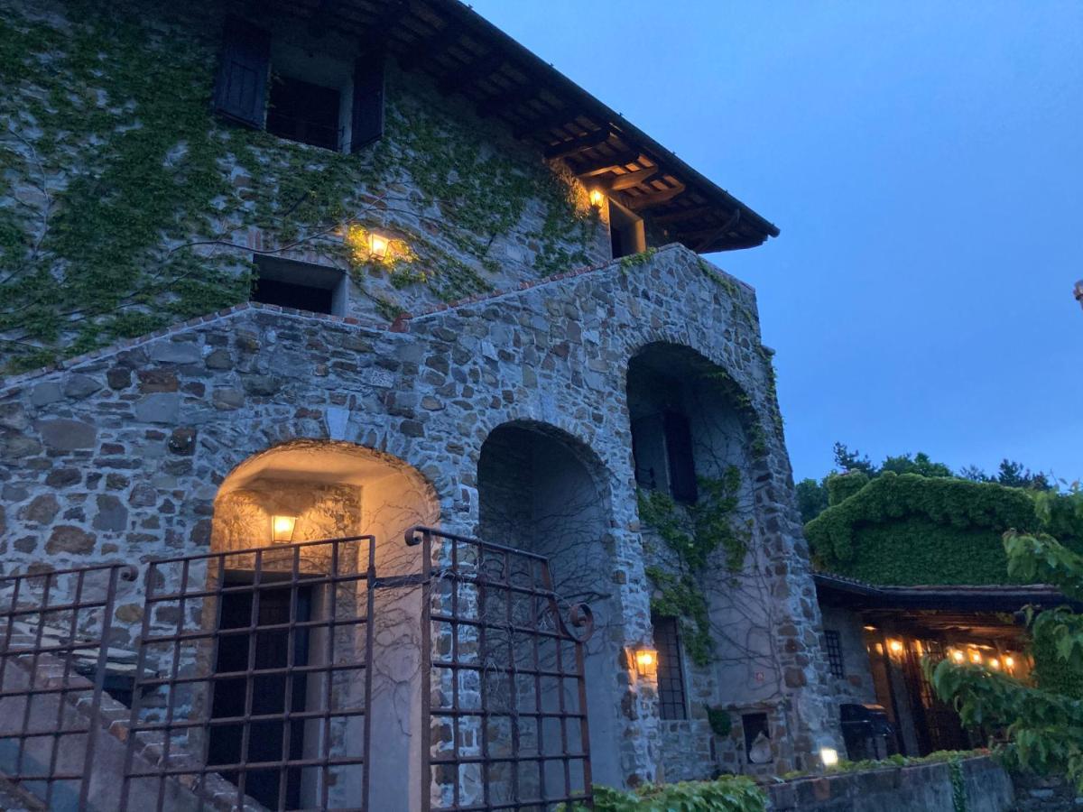 Hotel Conti Formentini San Floriano del Collio ภายนอก รูปภาพ