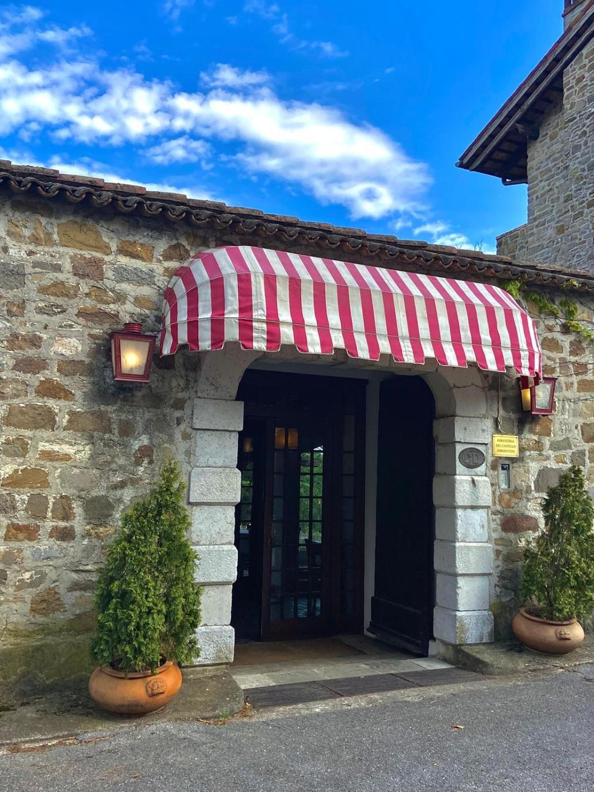 Hotel Conti Formentini San Floriano del Collio ภายนอก รูปภาพ