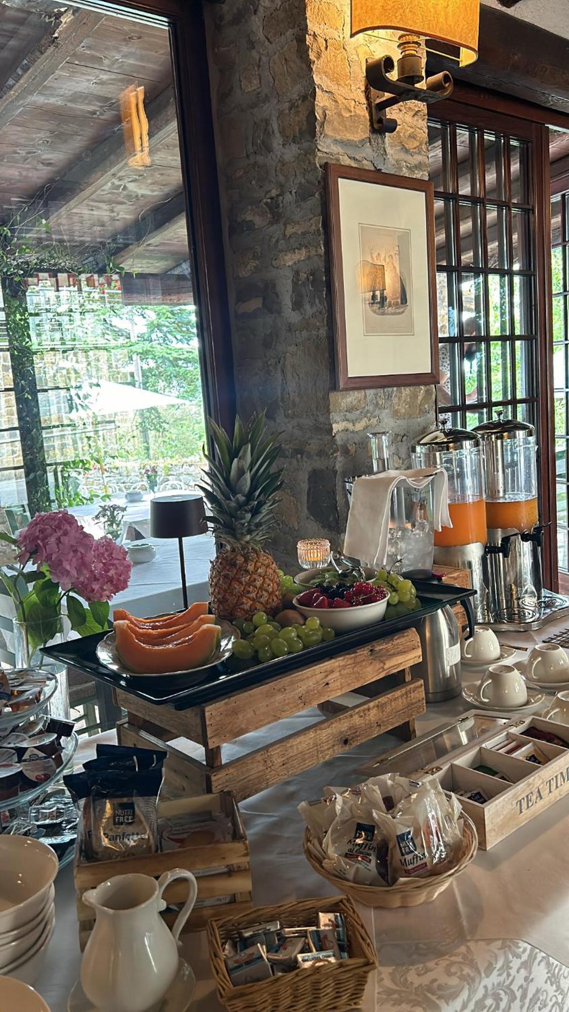 Hotel Conti Formentini San Floriano del Collio ภายนอก รูปภาพ