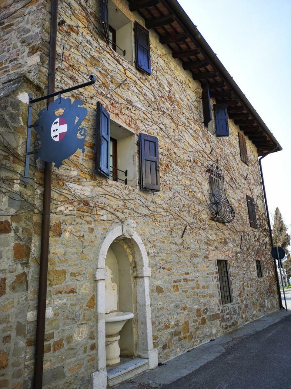 Hotel Conti Formentini San Floriano del Collio ภายนอก รูปภาพ